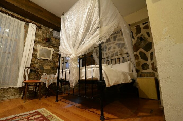 Imagen general del Hotel Yorgo Seferis. Foto 12