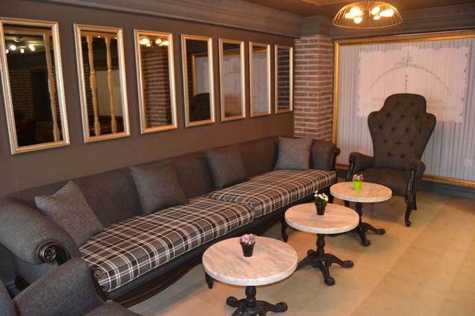 Imagen de los interiores del Hotel Zade. Foto 18