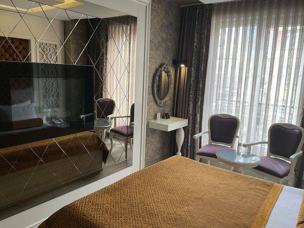 Imagen de la habitación del Hotel Zade. Foto 10