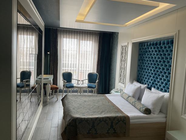 Imagen de la habitación del Hotel Zade. Foto 16