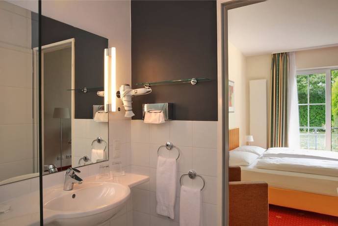 Imagen de la habitación del Hotel Zielonka. Foto 16