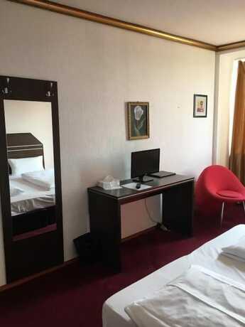 Imagen de la habitación del Hotel Zollhof. Foto 17