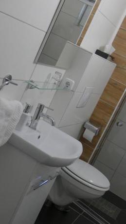 Imagen de la habitación del Hotel Zum B&ouml;hmegrund. Foto 5
