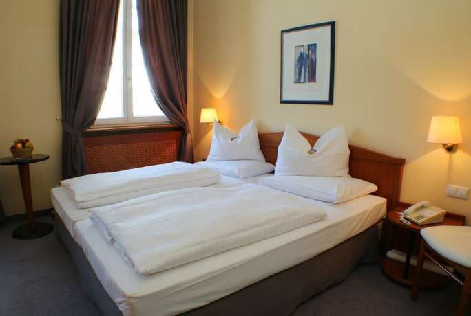 Imagen de la habitación del Hotel Zum Erbprinzen. Foto 17