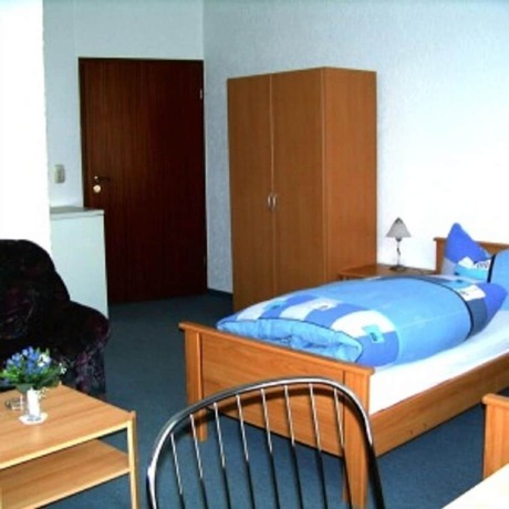 Imagen de la habitación del Hotel Zum Goldenen L&ouml;wen, Merseburg. Foto 8
