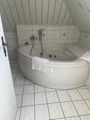 Imagen de la habitación del Hotel Zum Lamm. Foto 6