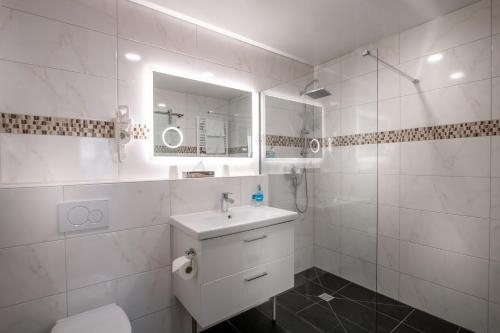Imagen de la habitación del Hotel Zum Rosengarten. Foto 9