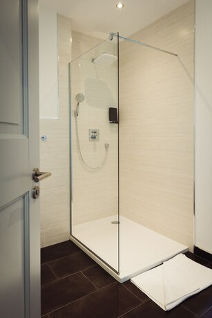 Imagen general del Hotel Zum Schwan, Wanfried. Foto 5