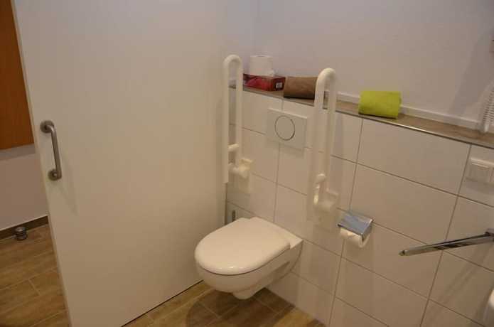 Imagen de la habitación del Hotel Zur Alten Post. Foto 13