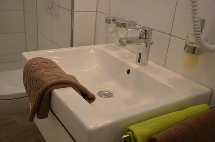 Imagen de la habitación del Hotel Zur Alten Post. Foto 15