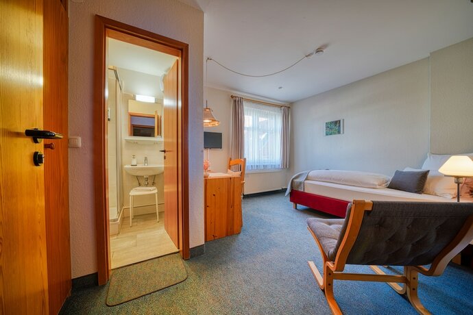 Imagen de la habitación del Hotel Zur Eule. Foto 15
