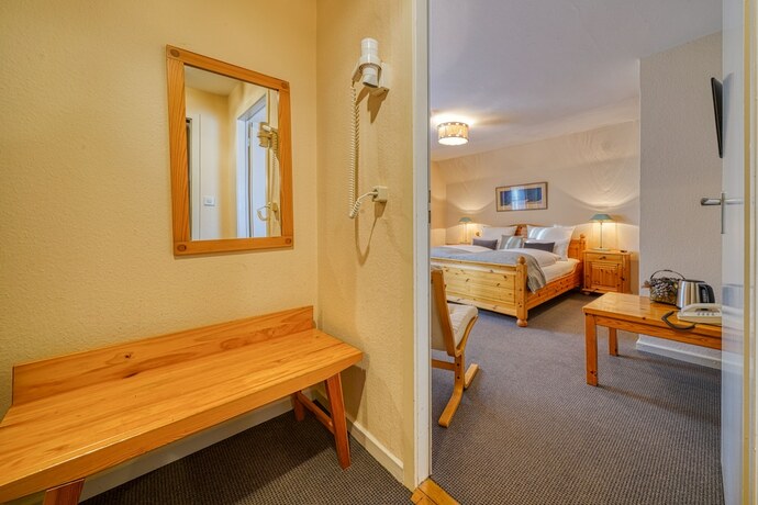 Imagen de la habitación del Hotel Zur Eule. Foto 19