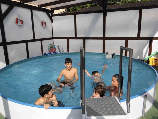 Imagen de la piscina del Hotel Zur Kupferkanne. Foto 20