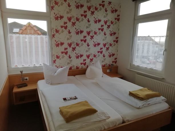 Imagen de la habitación del Hotel Zur Linde, Marne. Foto 6