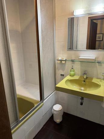 Imagen de la habitación del Hotel Zur M&uuml;hle, Iserlohn. Foto 7
