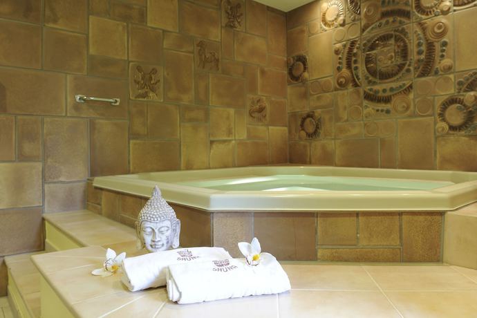 Imagen de la piscina del Hotel Zur Post, Deudesfeld. Foto 19