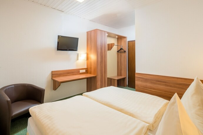 Imagen de la habitación del Hotel Zur Post, Hemmingen. Foto 18