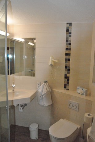 Imagen de la habitación del Hotel Zur Sonne, Herrieden. Foto 4