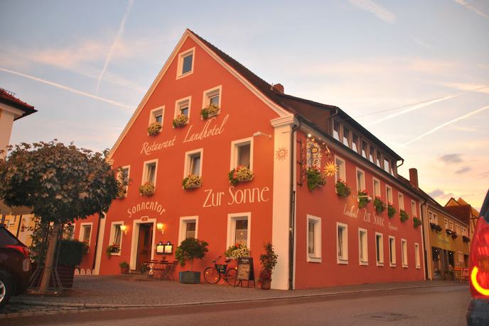 Imagen general del Hotel Zur Sonne, Herrieden. Foto 1
