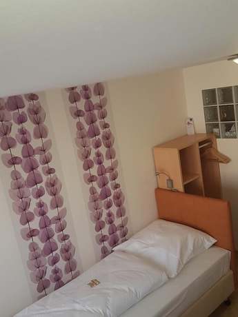 Imagen de la habitación del Hotel Zur Sonne, Herrieden. Foto 8