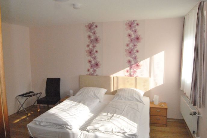 Imagen de la habitación del Hotel Zur Sonne, Herrieden. Foto 10