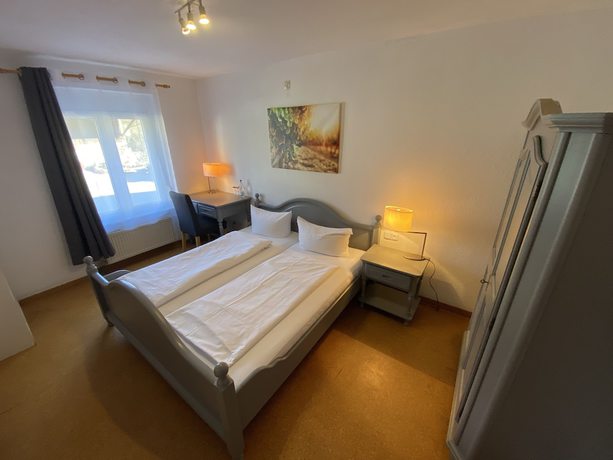 Imagen de la habitación del Hotel Zur Tanne. Foto 11