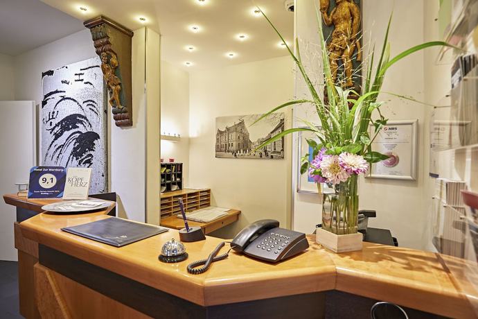 Imagen de los interiores del Hotel Zur Wartburg. Foto 10