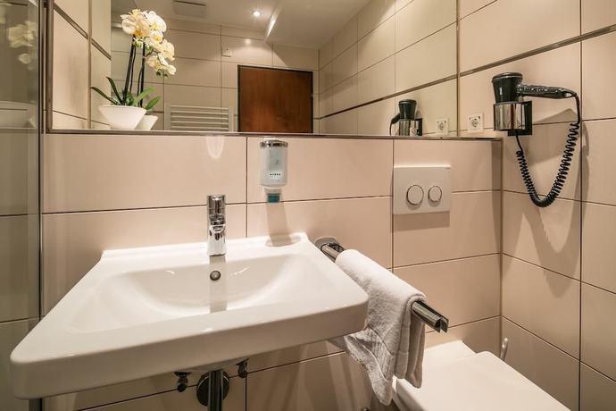 Imagen de la habitación del Hotel am Krone Park. Foto 10