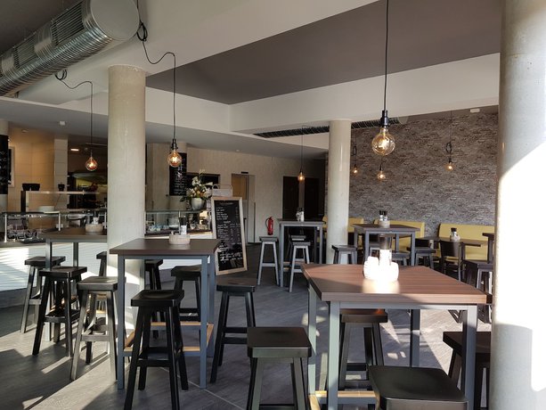 Imagen del bar/restaurante del Hotel am Kurpark, Zinnowitz. Foto 3