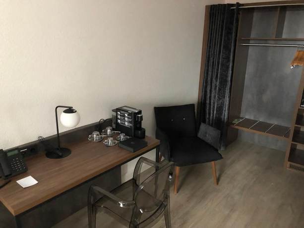 Imagen de la habitación del Hotel am Schlosstheater. Foto 17
