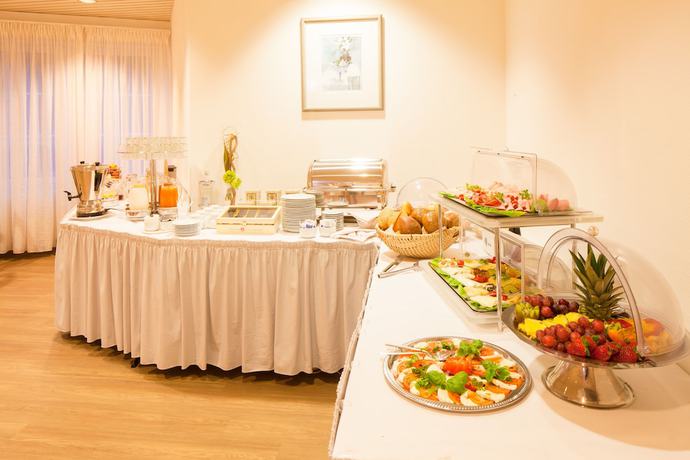 Imagen del bar/restaurante del Hotel am Stern, Eckdorf. Foto 5