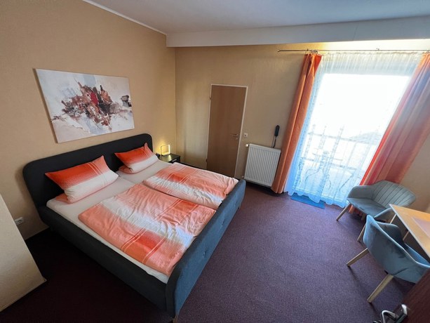 Imagen de la habitación del Hotel am Thermalbad. Foto 6