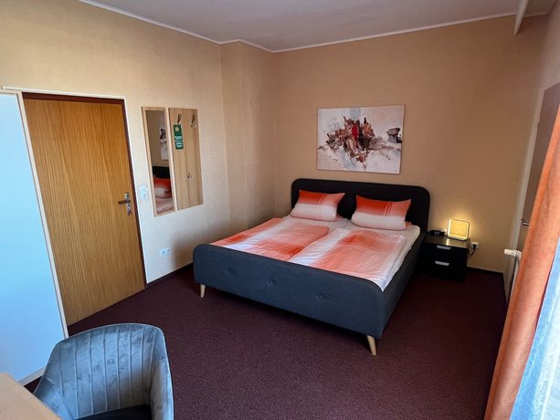 Imagen de la habitación del Hotel am Thermalbad. Foto 10