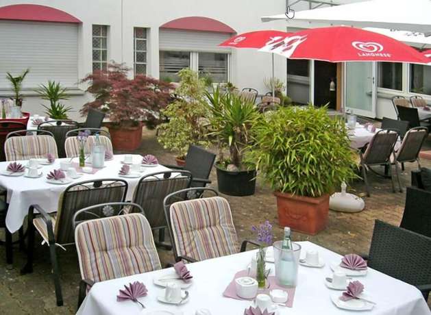 Imagen del bar/restaurante del Hotel am Westend. Foto 8
