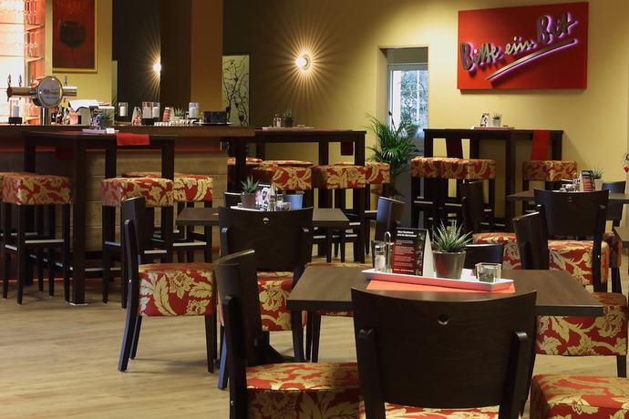 Imagen del bar/restaurante del Hotel am Westend. Foto 12