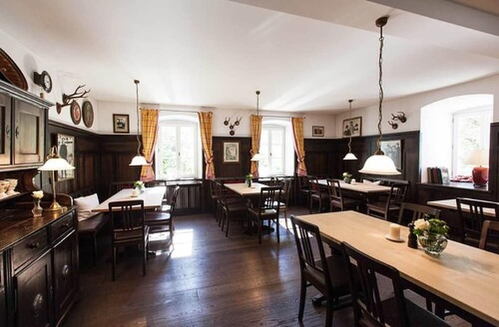Imagen del bar/restaurante del Hotel and Brauereigasthof Kapplerbr&auml;u. Foto 4