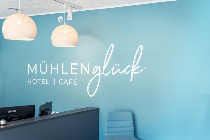 Imagen de los interiores del Hotel and Caf&eacute; M&uuml;hlengl&uuml;ck. Foto 20