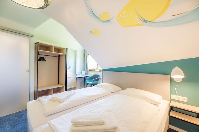 Imagen de la habitación del Hotel and Caf&eacute; M&uuml;hlengl&uuml;ck. Foto 14