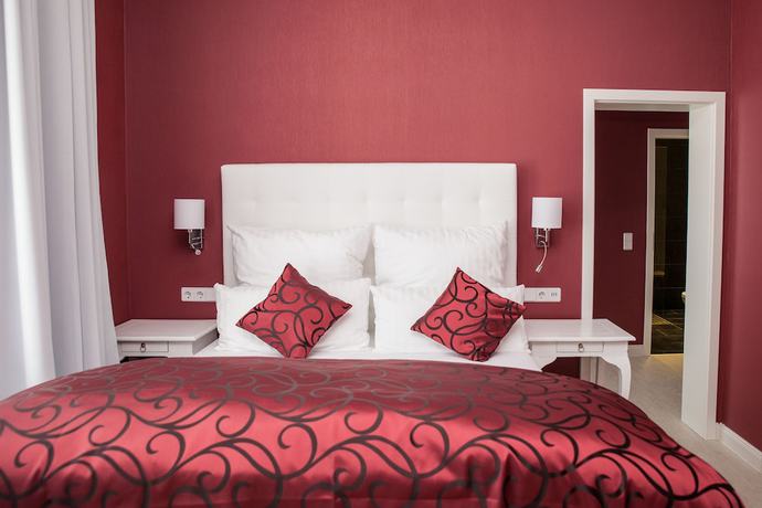 Imagen de la habitación del Hotel and Pension Villa Laluna. Foto 5