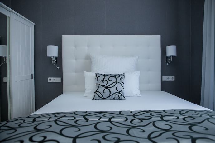 Imagen de la habitación del Hotel and Pension Villa Laluna. Foto 11