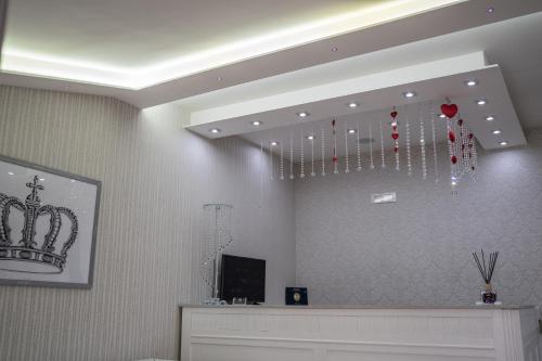 Imagen de los interiores del Hotel and Resort Bee Queen. Foto 11