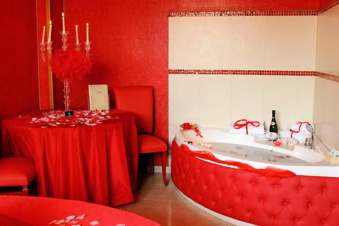 Imagen de la habitación del Hotel and Resort Bee Queen. Foto 10