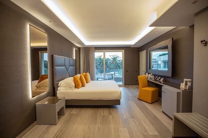 Imagen de la habitación del Hotel and Resort Tre Fontane Luxury. Foto 6