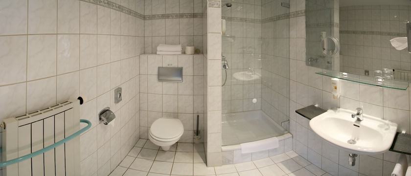 Imagen de la habitación del Hotel and Restaurant 5 Linden. Foto 11