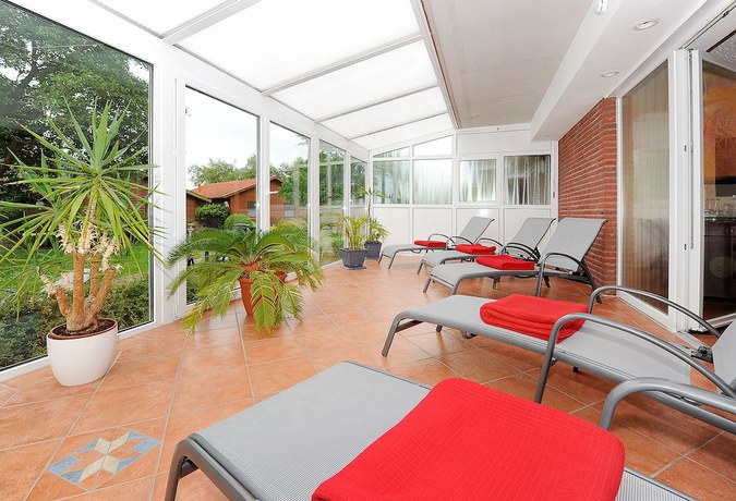 Imagen de la piscina del Hotel and Restaurant Nordstern. Foto 18