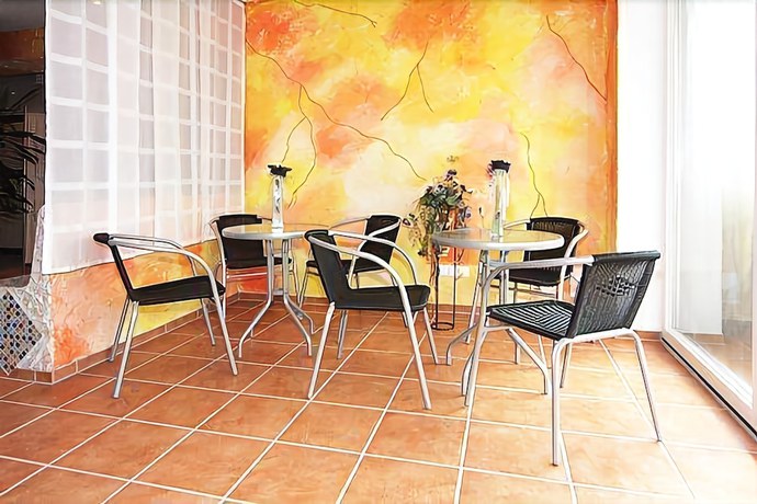 Imagen de la piscina del Hotel and Restaurant Nordstern. Foto 20