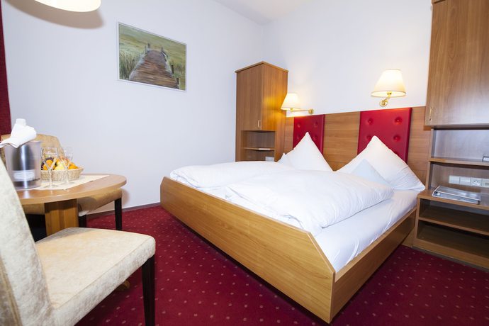 Imagen de la habitación del Hotel and Restaurant Sieben Linden. Foto 14
