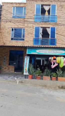 Imagen general del Hotel brisas de Salazar. Foto 9