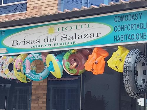 Imagen general del Hotel brisas de Salazar. Foto 16