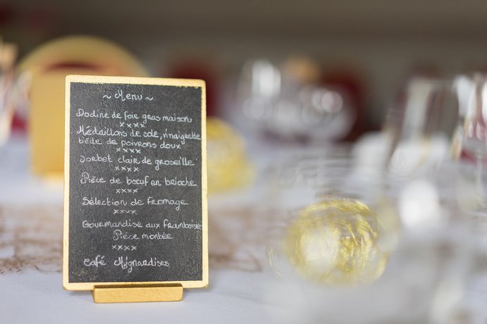 Imagen del bar/restaurante del Hotel de Lorraine, LONGUYON. Foto 2